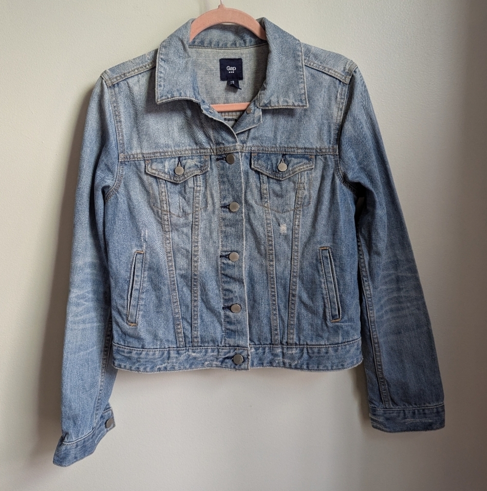 VINTAGE DIY Handmade Embroidered Floral Back Light Wash Jean Jacket Size Medium - Picture 2 of 13